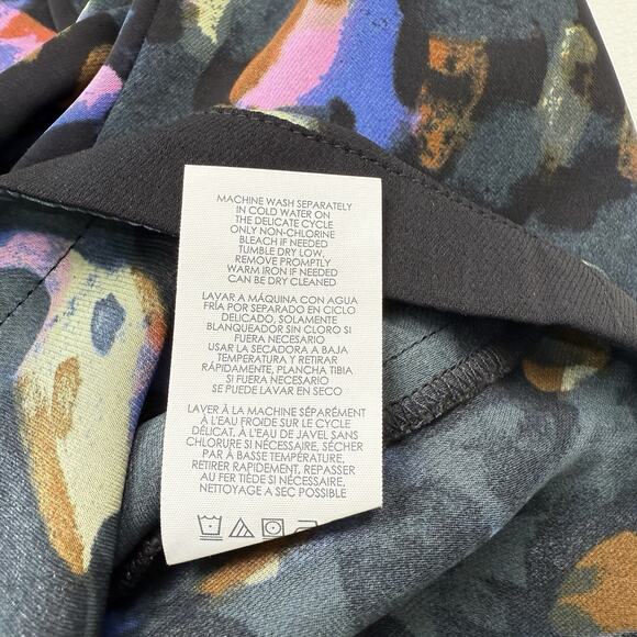 Cabi Sleeveless Faux Wrap Blouse Size‎ Small Abstract Multicolor Lightweight - Picture 7 of 7